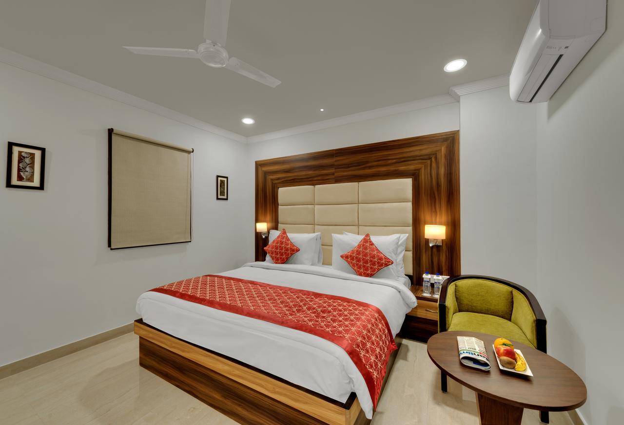 Avins Beacon Hotel - Ουνταϊπούρ Εξωτερικό φωτογραφία
